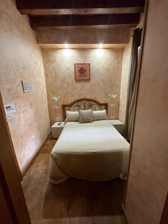Economy Double Room,1391969744:JPEG